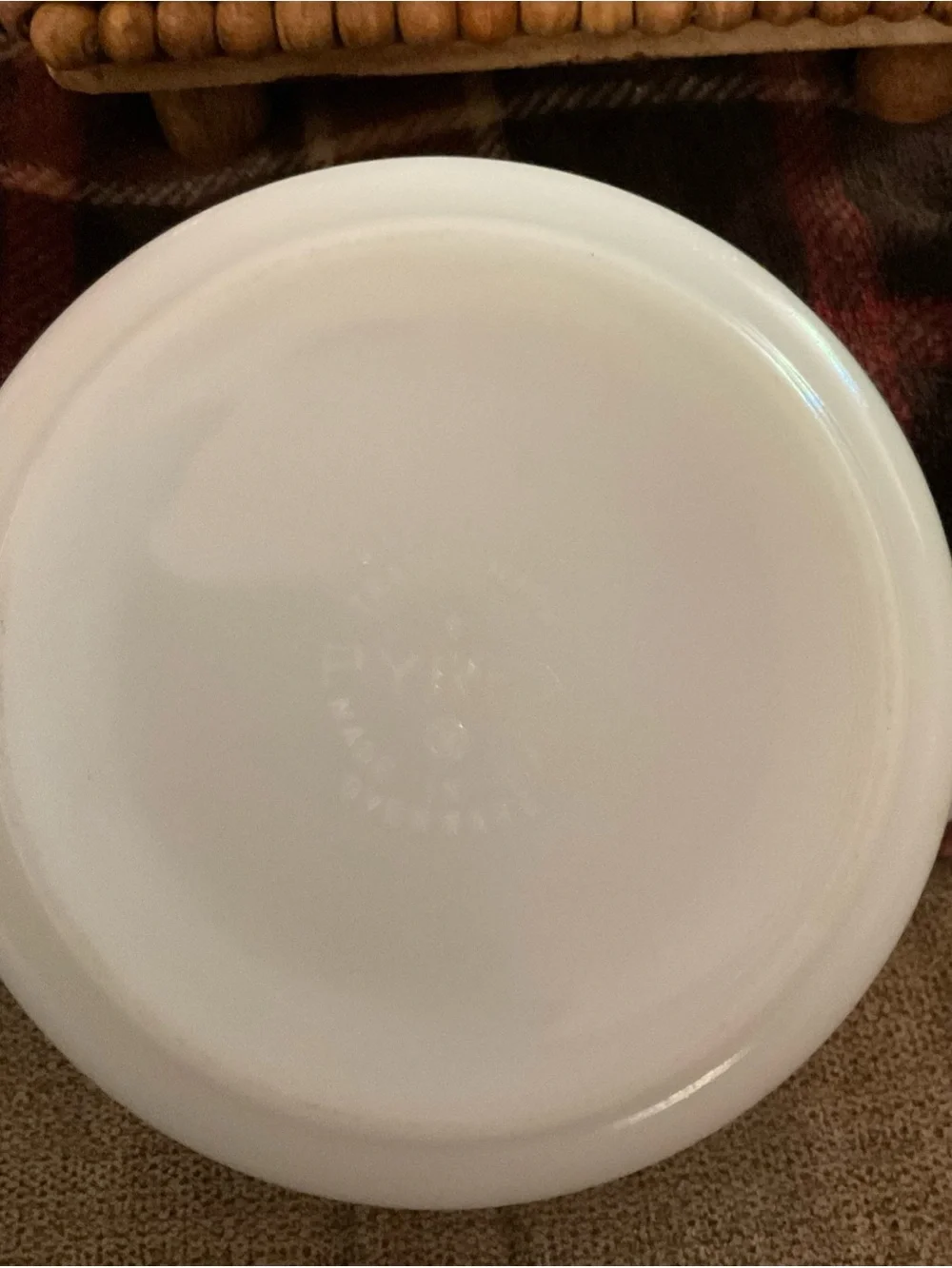 Vintage “Verde Floral” #472  1 1/2 PT PYREX USA Round Casserole EUC
